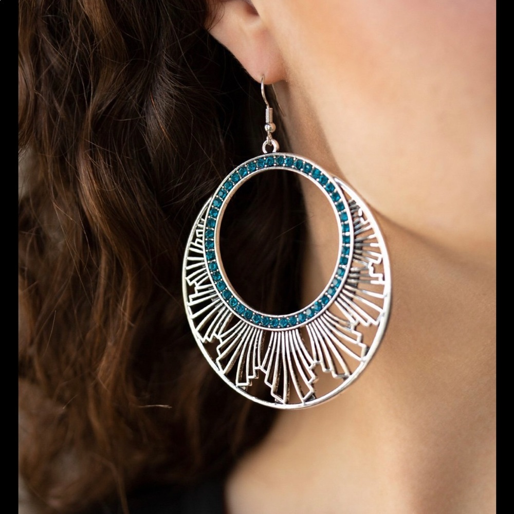 Mod Mood Earrings (Blue)